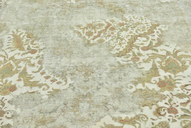 Detail image of 9' 6 x 12' 4 Hand Knotted Ultra Vintage Persian Wool Rug