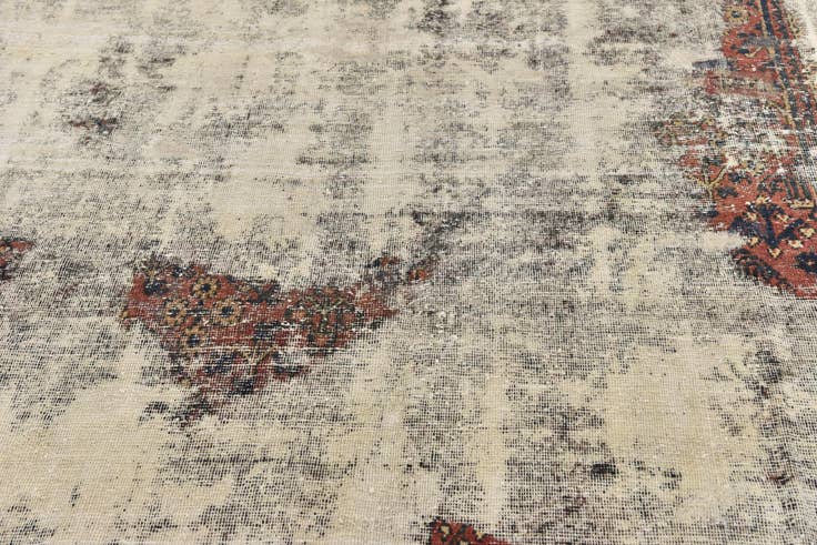 Detail image of 6' 5 x 9' Hand Knotted Ultra Vintage Persian Wool Rug