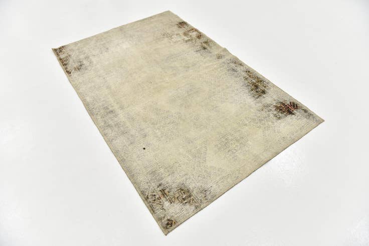Detail image of 3' 9 x 5' 8 Hand Knotted Ultra Vintage Persian Wool Rug