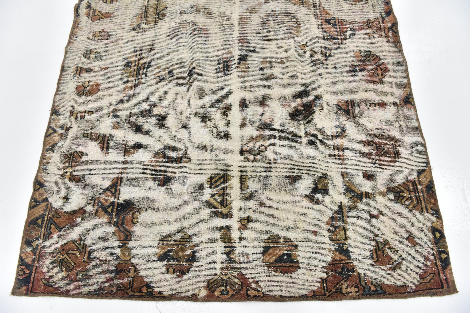 4' 10 x 7' 5 Hand Knotted Ultra Vintage Persian Wool Rug
