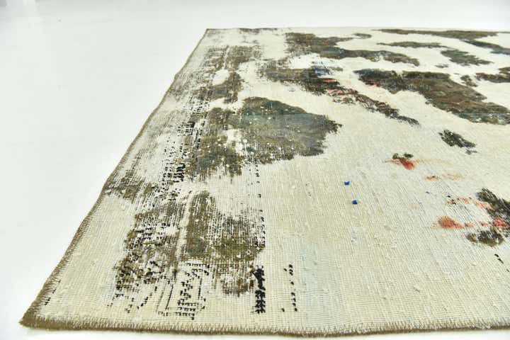 6' x 9' Hand Knotted Ultra Vintage Persian Wool Rug