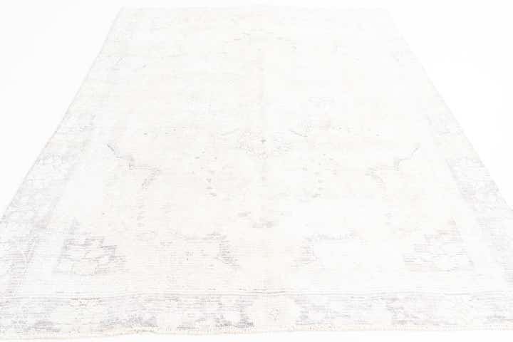 5' 10 x 9' Hand Knotted Ultra Vintage Persian Wool Rug