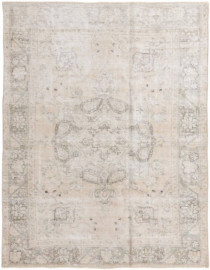 Detail image of 6' x 9' 6 Hand Knotted Ultra Vintage Persian Wool Rug