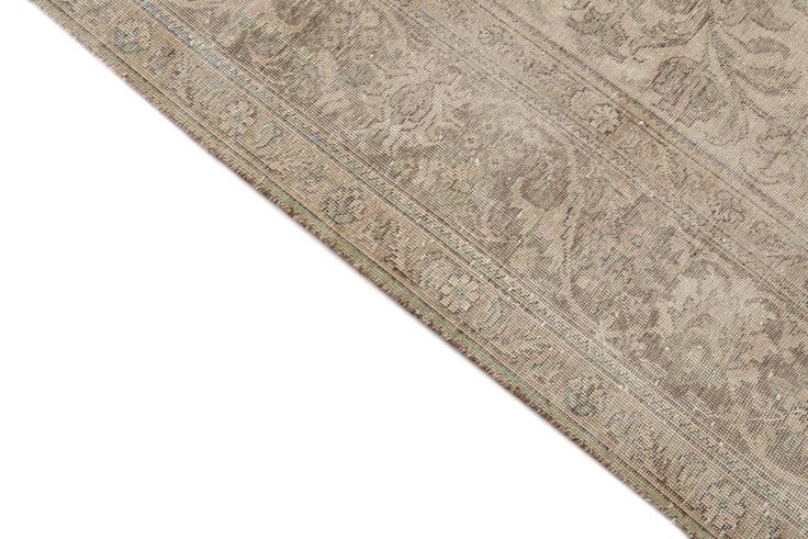 Detail image of 9' 6 x 13' Hand Knotted Ultra Vintage Persian Wool Rug