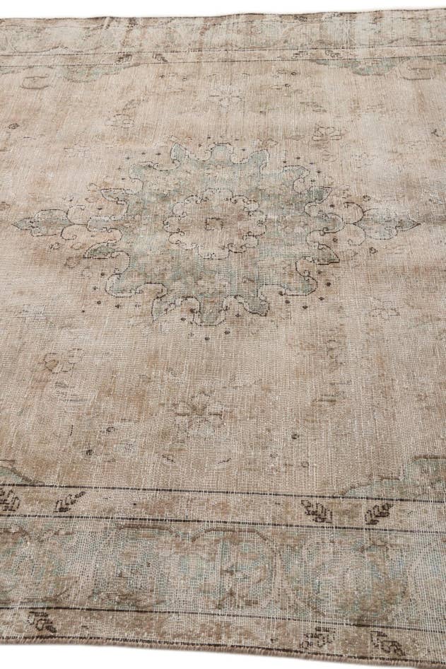 Detail image of 6' 4 x 10' Hand Knotted Ultra Vintage Persian Wool Rug