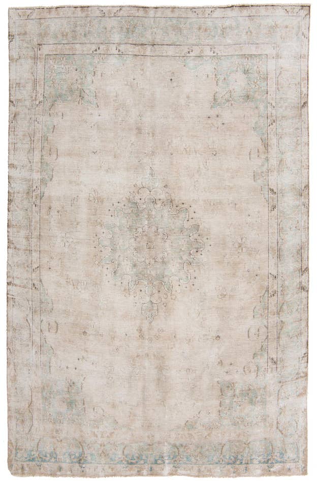 Detail image of 6' 4 x 10' Hand Knotted Ultra Vintage Persian Wool Rug