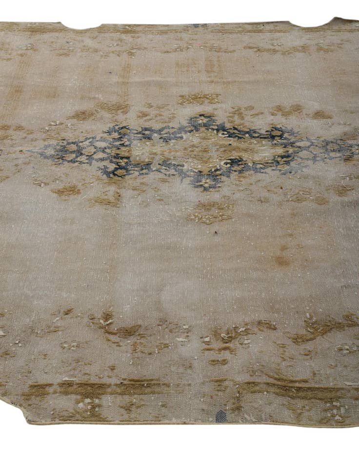 Detail image of 6' 8 x 9' 6  Hand Knotted Ultra Vintage Persian Wool Rug