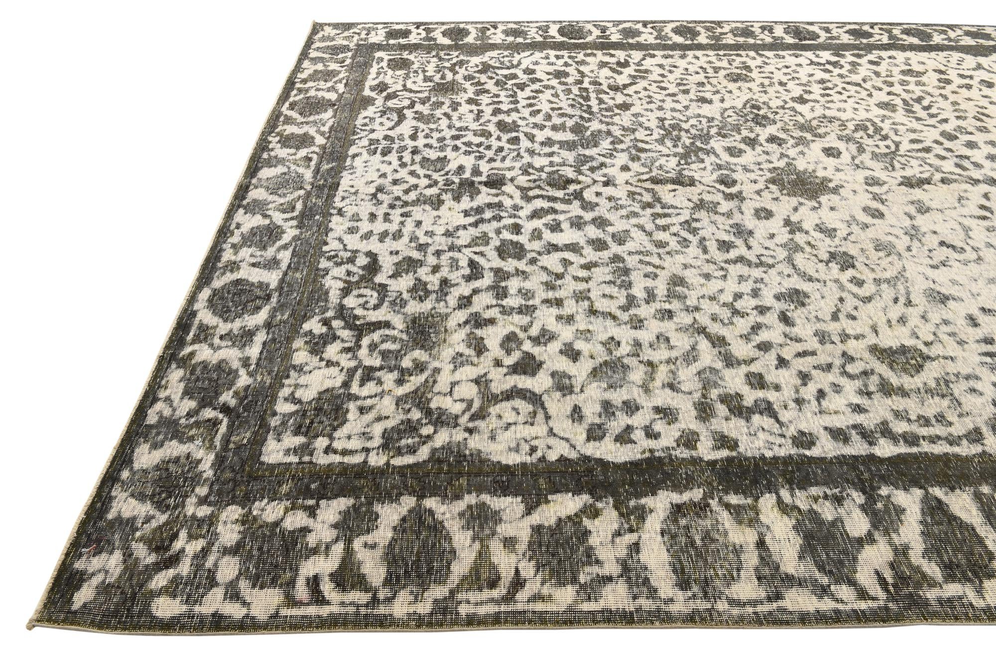 9' 2 x 12' Hand Knotted Ultra Vintage Persian Wool Rug