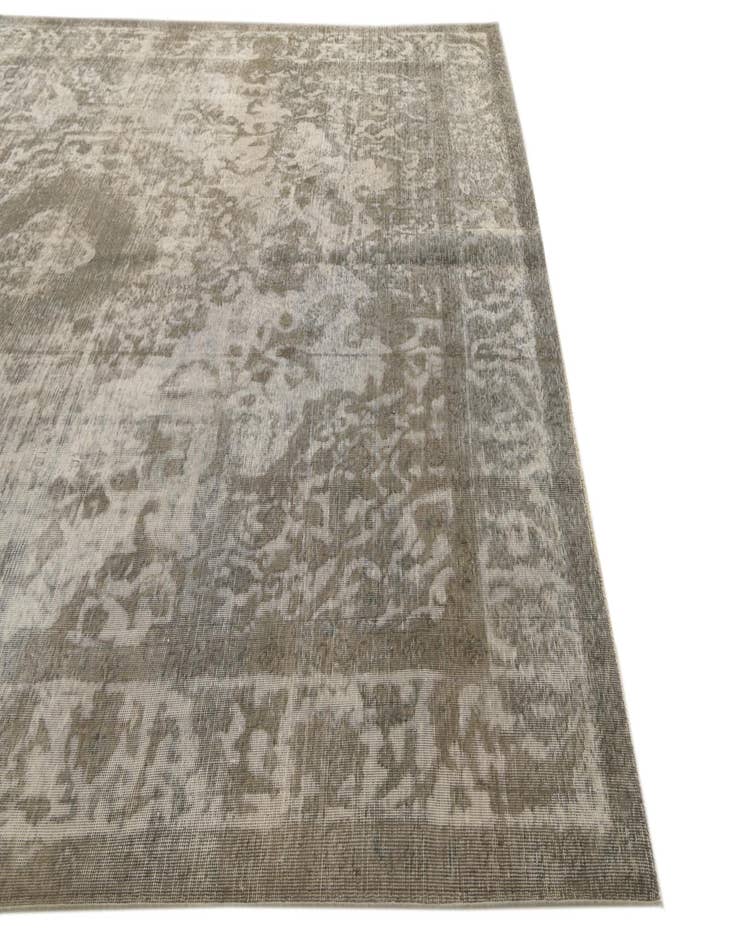 Detail image of 9' 6 x 12' 4  Hand Knotted Ultra Vintage Persian Wool Rug