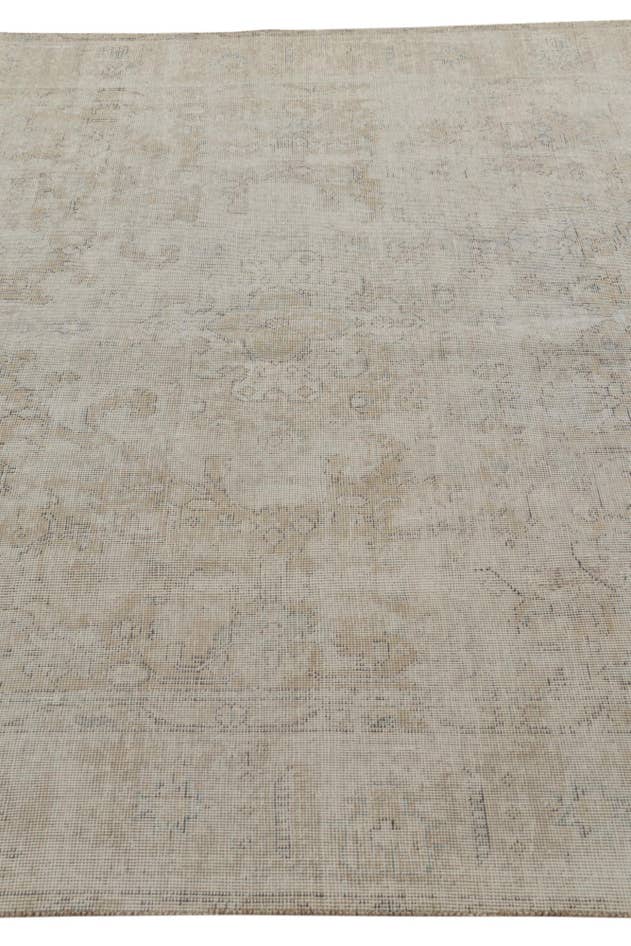 Detail image of 6' 4 x 9' 4 Hand Knotted Ultra Vintage Persian Wool Rug