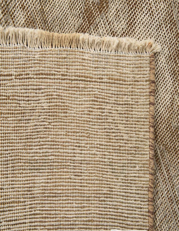 Detail image of 6' 6 x 9' 5  Hand Knotted Ultra Vintage Persian Wool Rug