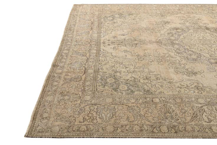 Detail image of 8' 3 x 11' 7 Hand Knotted Ultra Vintage Persian Wool Rug