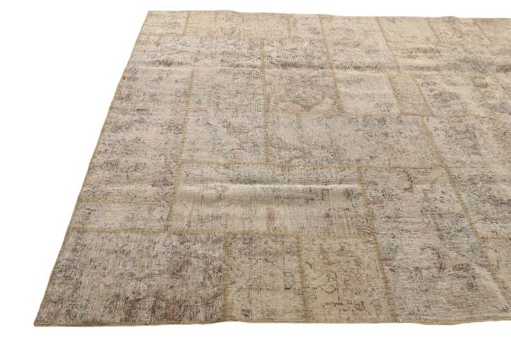 Detail image of 6' 9 x 10' Hand Knotted Ultra Vintage Persian Wool Rug