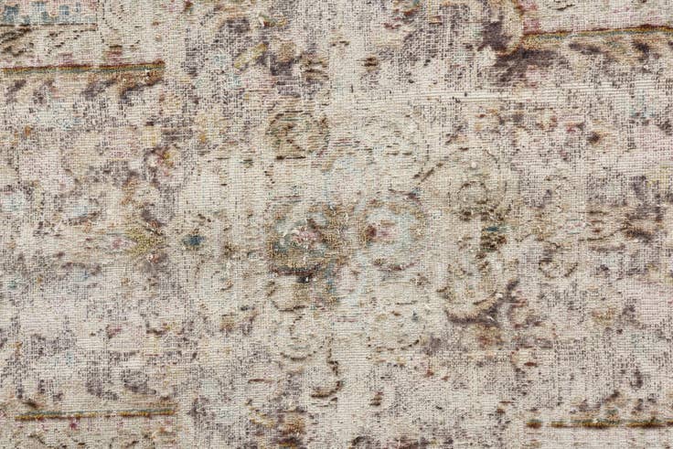 Detail image of 8' 6 x 12' 4 Hand Knotted Ultra Vintage Persian Wool Rug