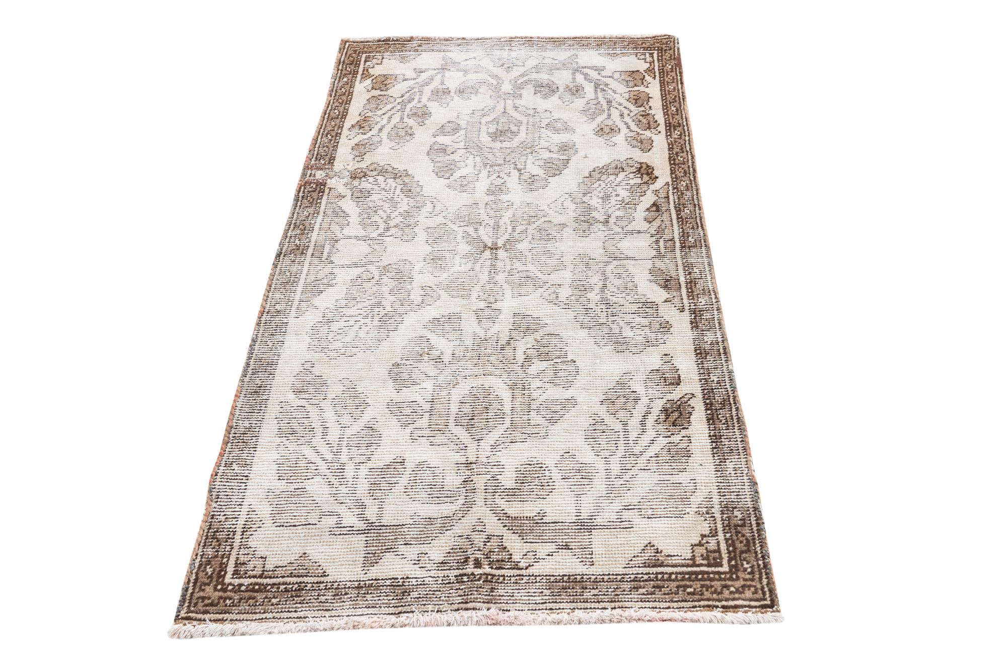 2' 10 x 5' 6 Hand Knotted Ultra Vintage Persian Wool Rug