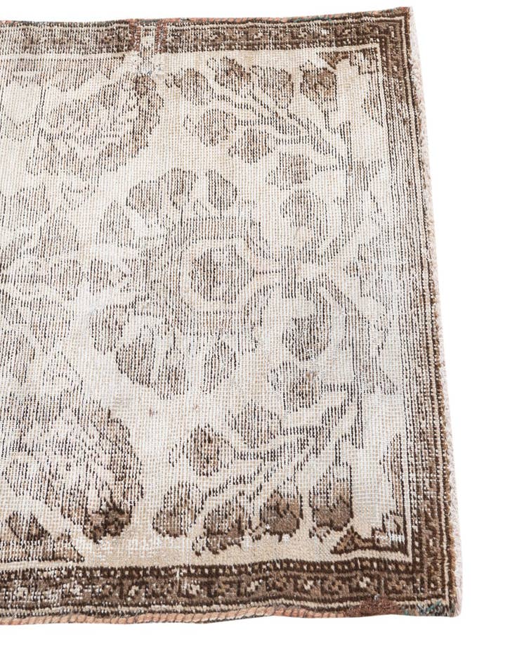 Detail image of 2' 10 x 5' 6  Hand Knotted Ultra Vintage Persian Wool Rug