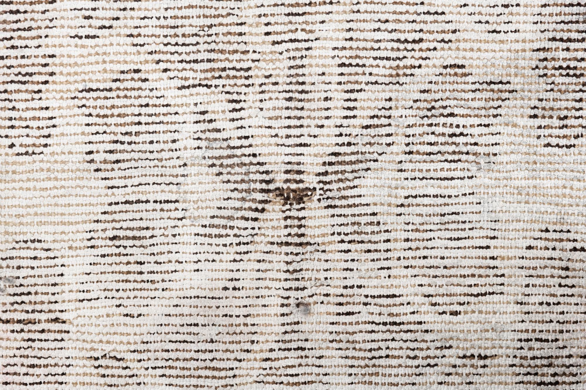 2' 10 x 5' 6 Hand Knotted Ultra Vintage Persian Wool Rug