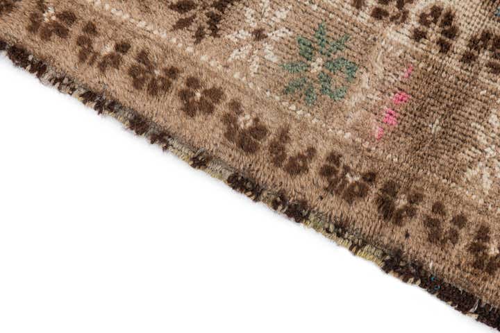 2' 7 x 4' 4 Hand Knotted Ultra Vintage Persian Wool Rug
