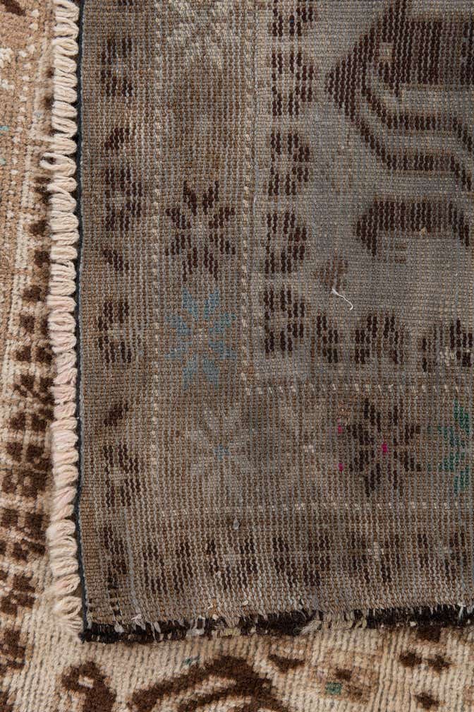 2' 7 x 4' 4 Hand Knotted Ultra Vintage Persian Wool Rug