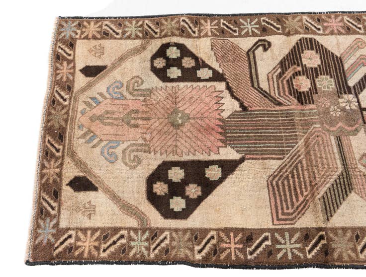 Detail image of 2' 10 x 4' 9 Hand Knotted Ultra Vintage Persian Wool Rug