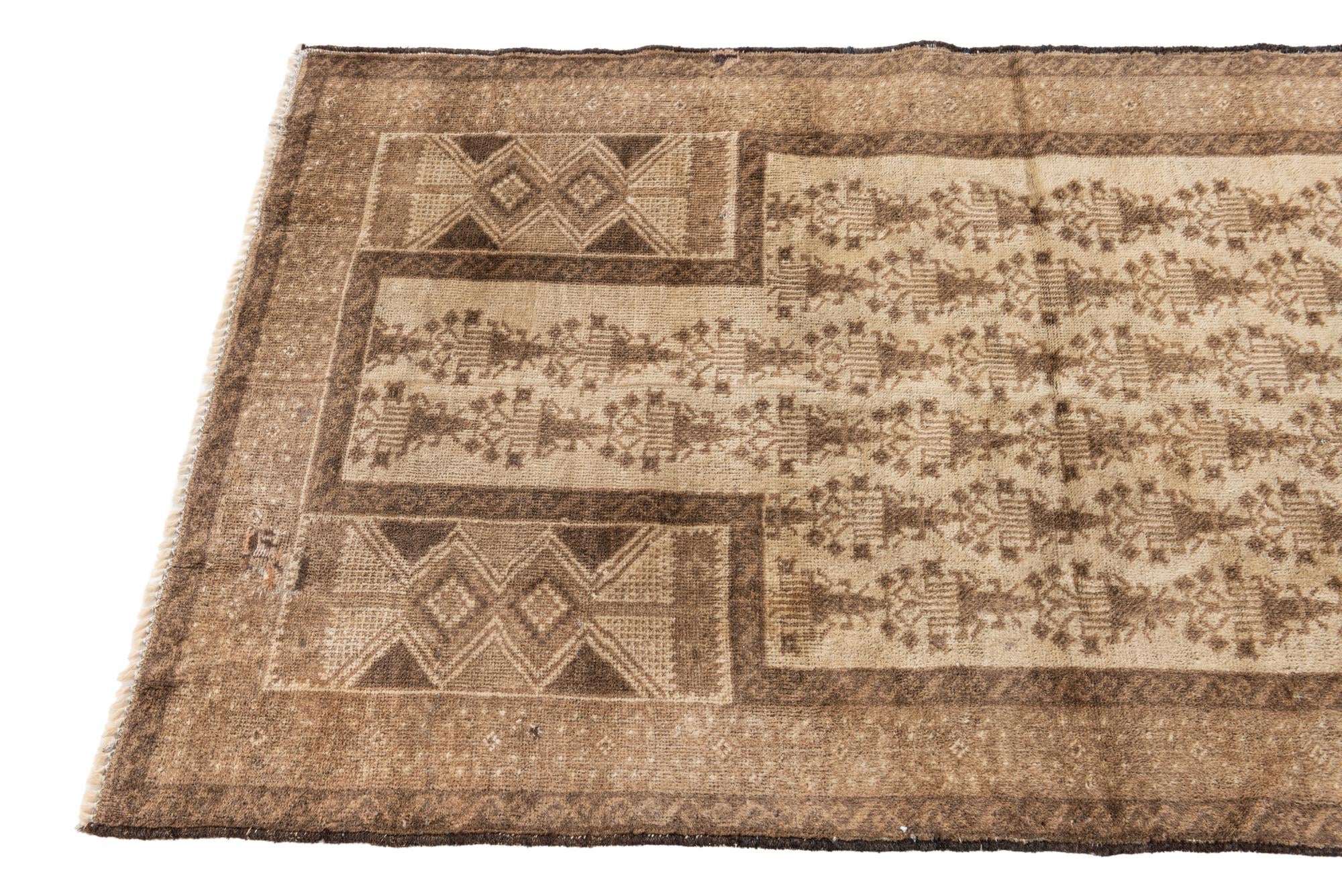 2' 8 x 4' 9 Hand Knotted Ultra Vintage Persian Wool Rug