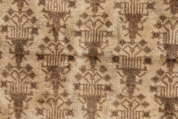 2' 8 x 4' 9 Hand Knotted Ultra Vintage Persian Wool Rug
