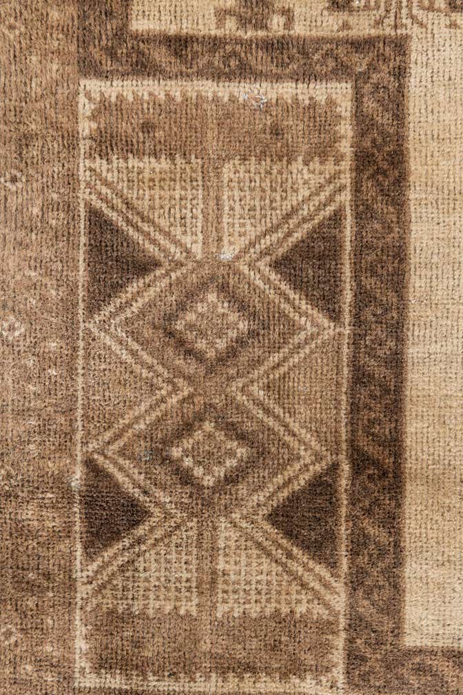 2' 8 x 4' 9 Hand Knotted Ultra Vintage Persian Wool Rug
