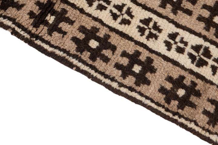 5' 8 x 7' 10 Hand Knotted Ultra Vintage Persian Wool Rug