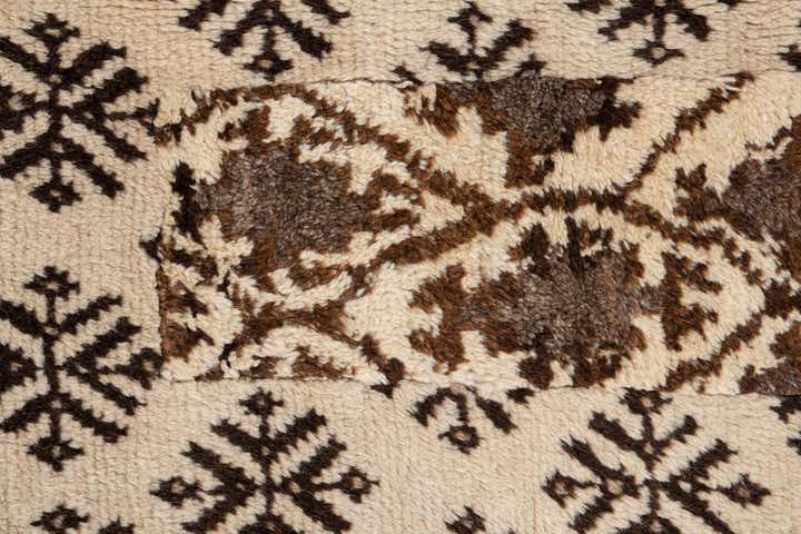 5' 8 x 7' 10 Hand Knotted Ultra Vintage Persian Wool Rug
