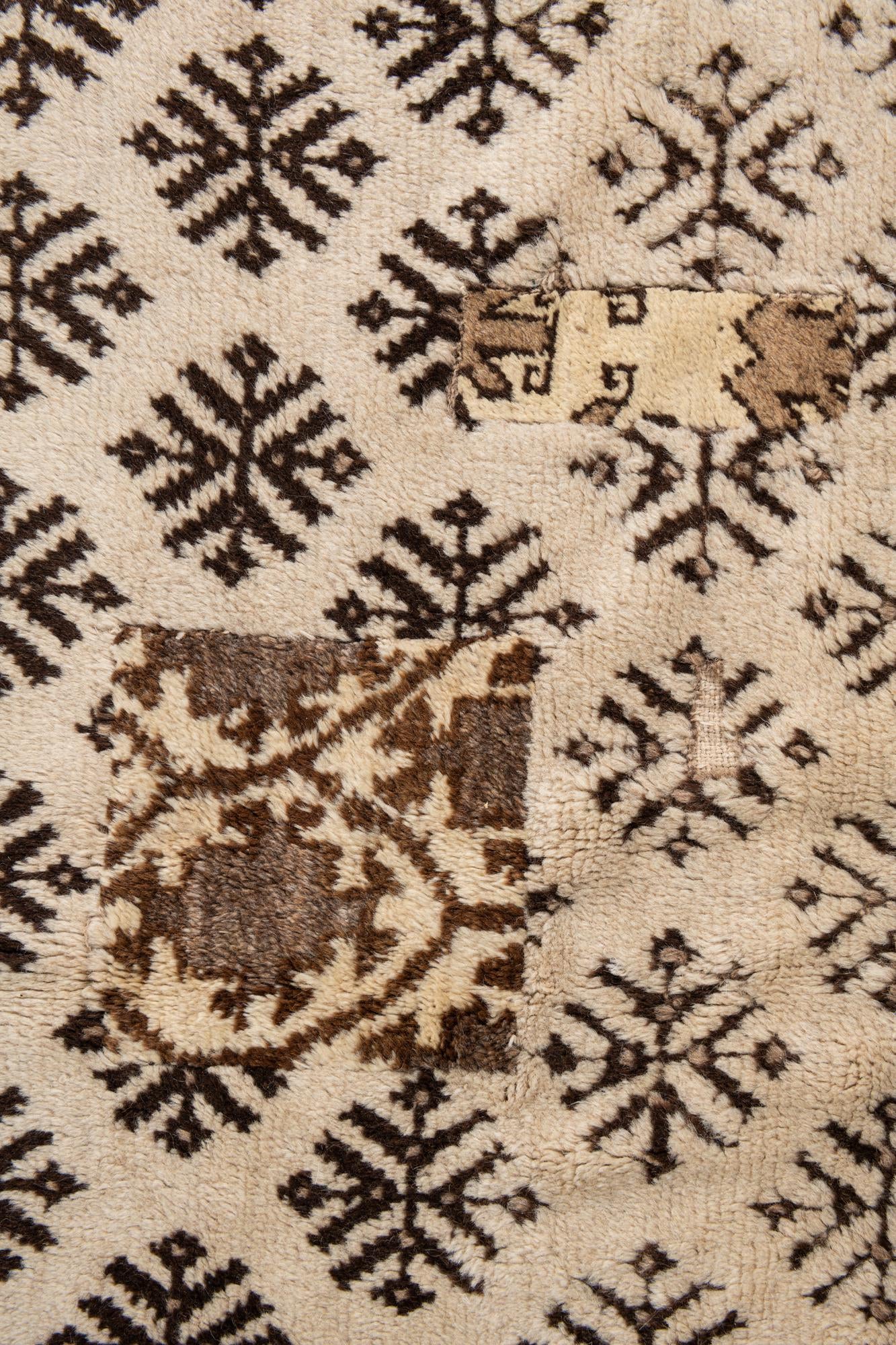 5' 8 x 7' 10 Hand Knotted Ultra Vintage Persian Wool Rug