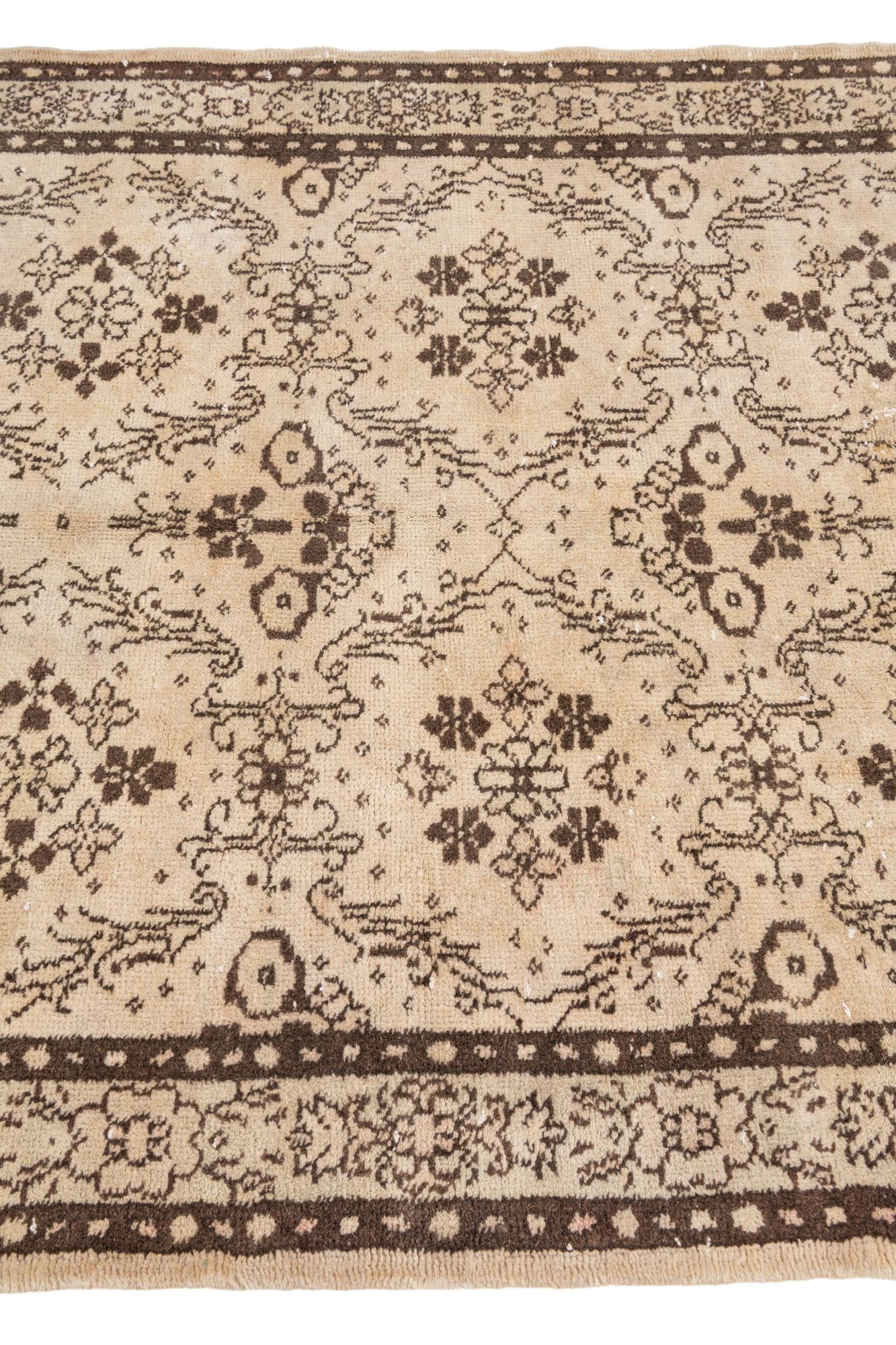 4' x 7' Hand Knotted Ultra Vintage Persian Wool Rug