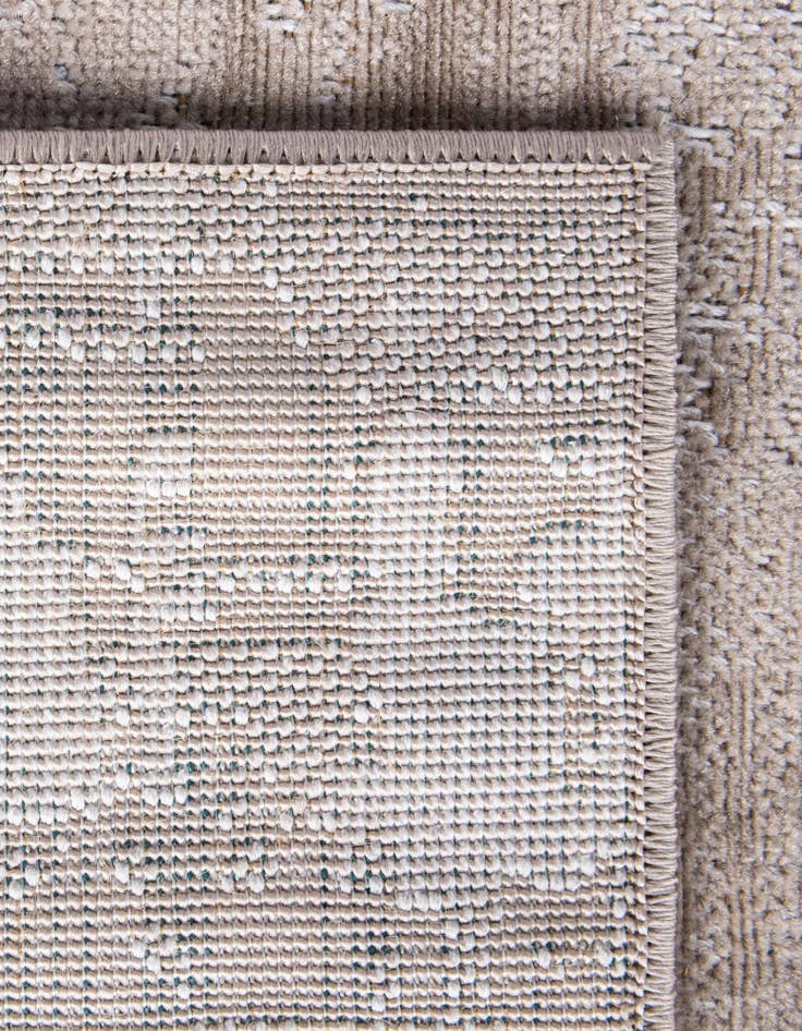 Detail image of 7' 10 x 10' Valencia Rug