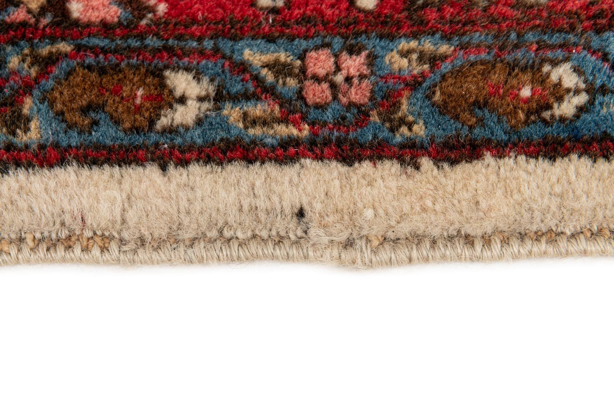 6' 11 x 9' 9 Hand Knotted Varamin Wool Rug