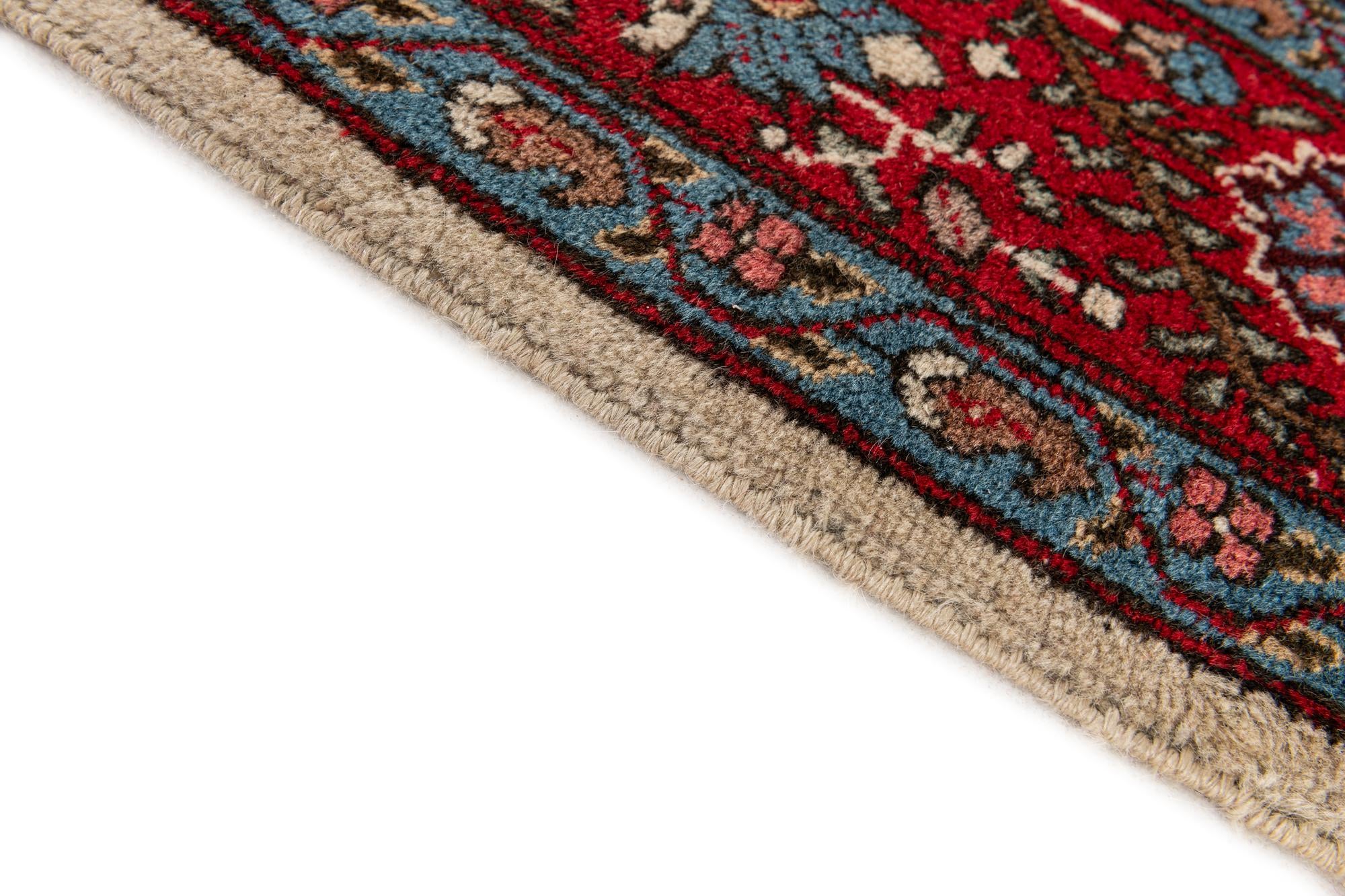6' 11 x 9' 9 Hand Knotted Varamin Wool Rug