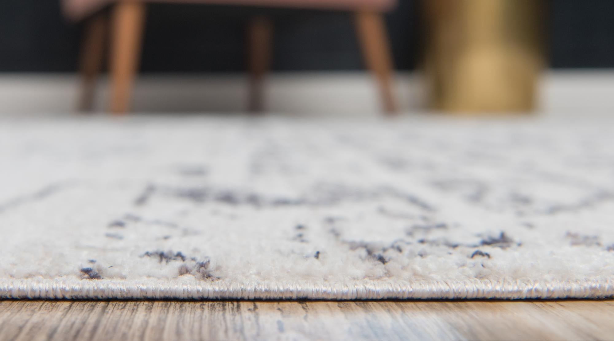 2' 2 x 3' Vega Rug