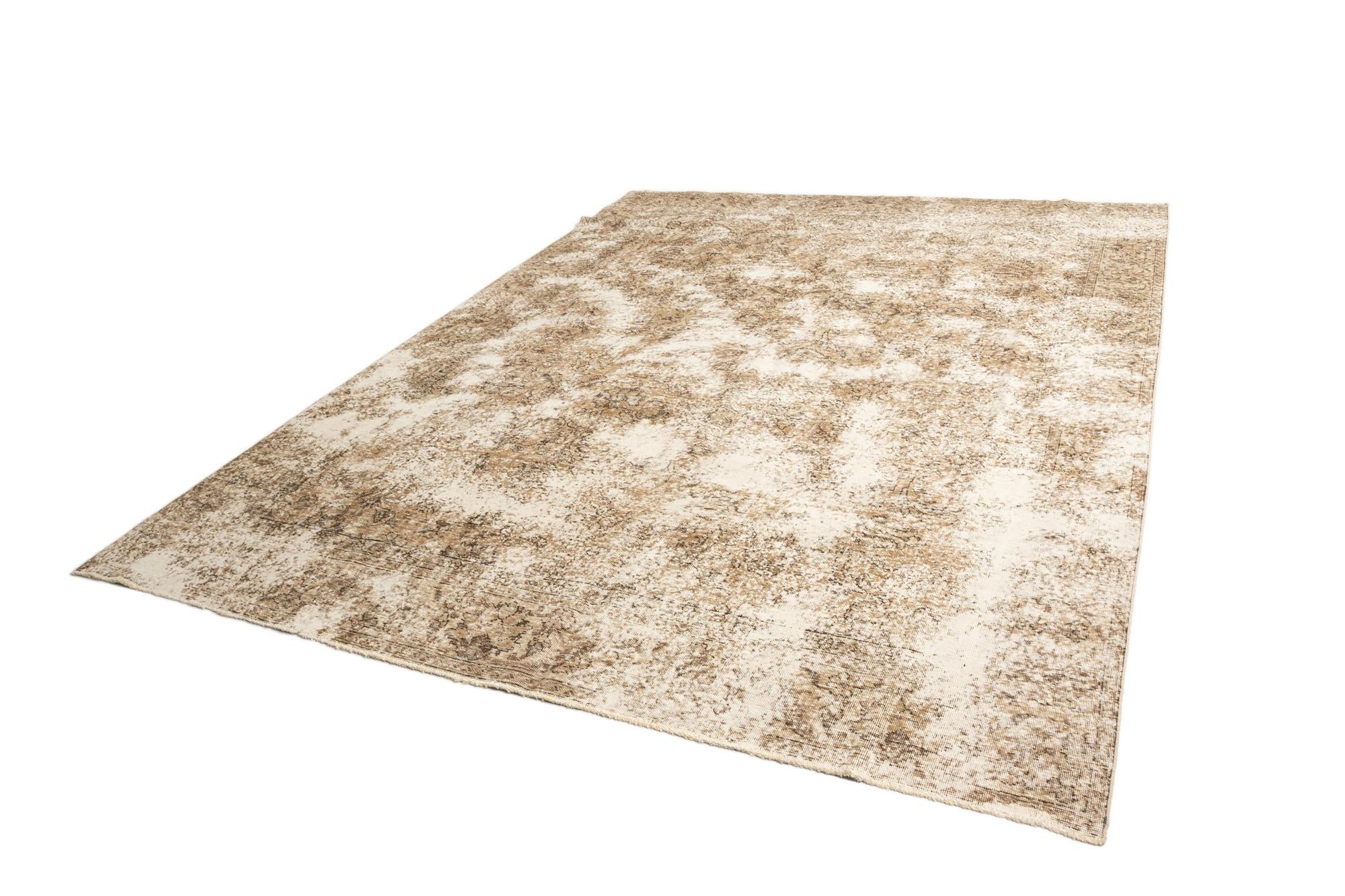 9' 2 x 11' 11 Vintage Royal Rug