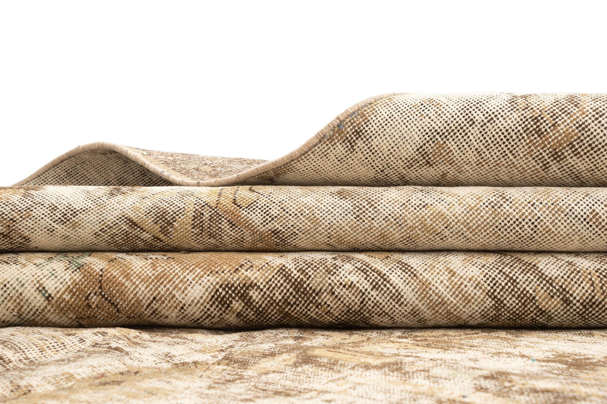 9' 4 x 12' 10 Vintage Wool Rug
