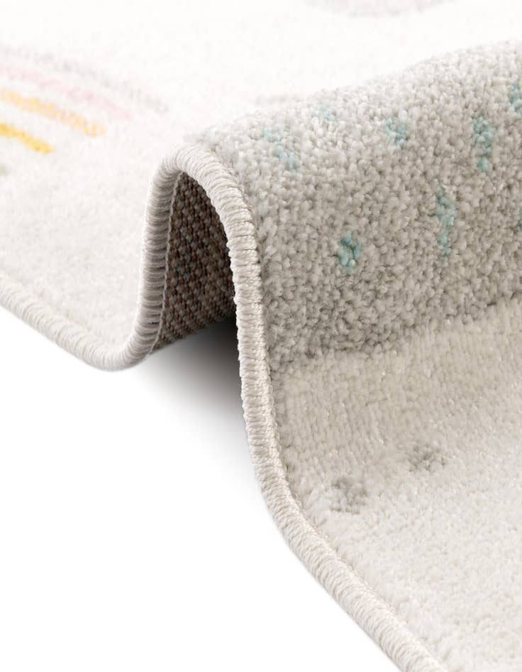 Detail image of 7' 10 x 10' Clouds and Rainbows Whimsy Kids Rug