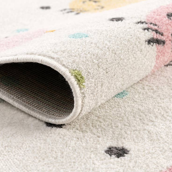 Detail image of 5' 3 x 8' Cats Whimsy Kids Rug