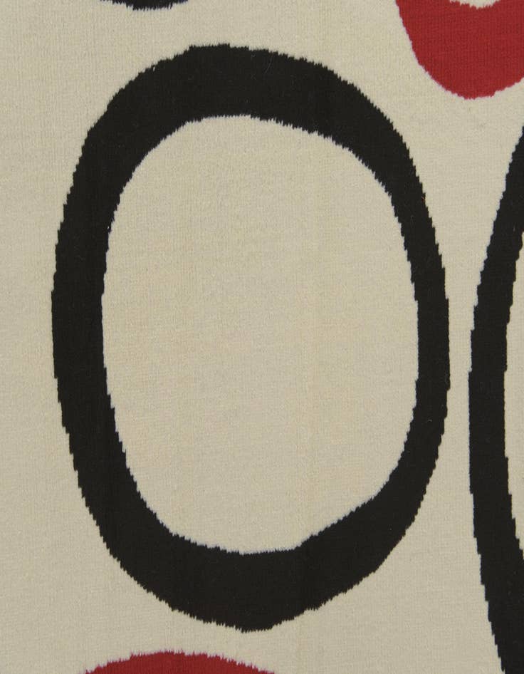 Detail image of 5' 3 x 7' 8 Zoey Rug