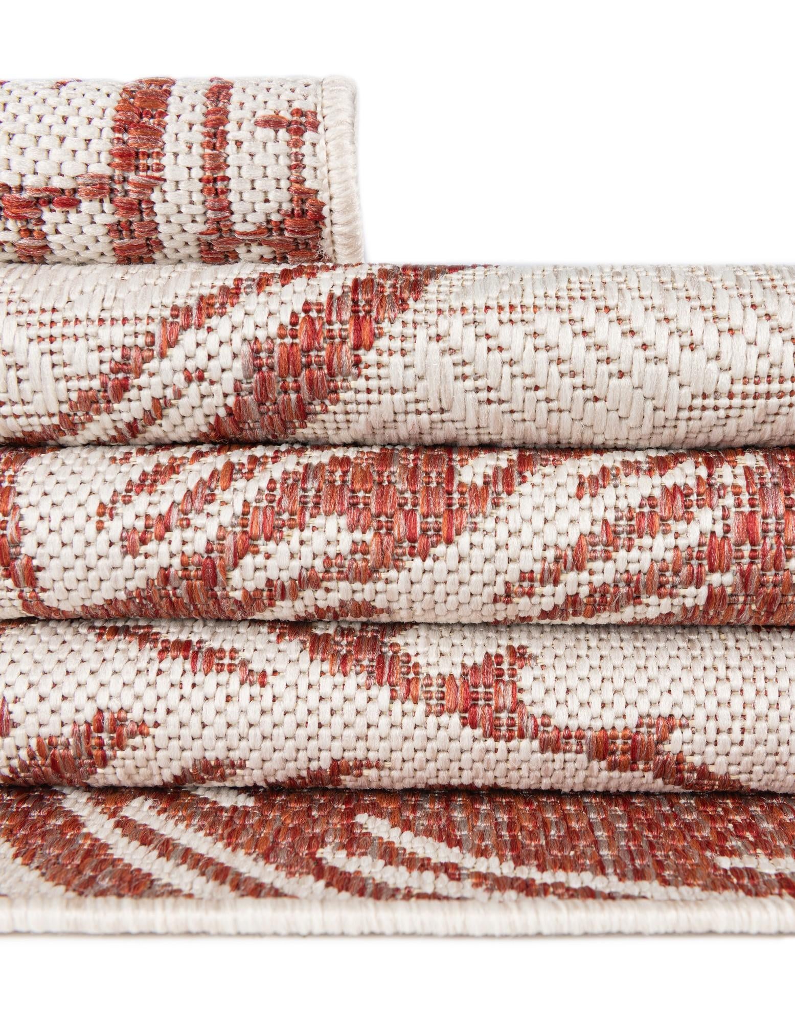 5' 3 x 8' Easy-Clean Coastal Indoor / Outdoor Rug