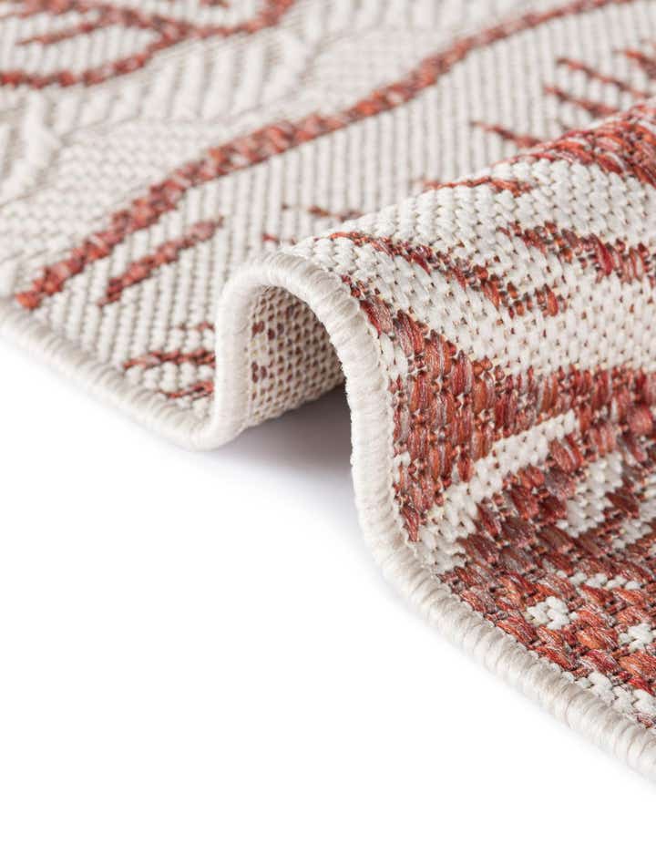 5' 3 x 8' Easy-Clean Coastal Indoor / Outdoor Rug