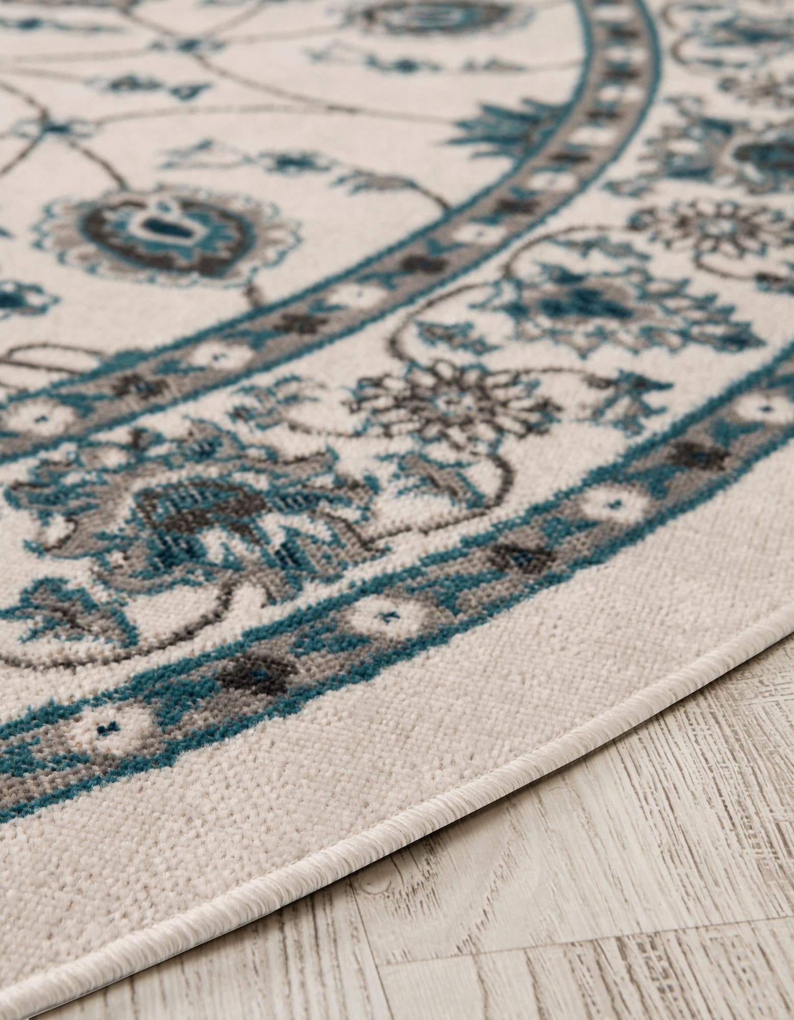 5' 3 x 5' 3 Aarhus Round Rug