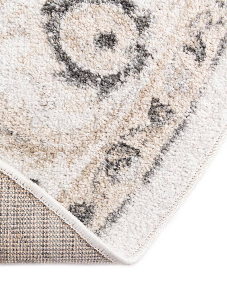 Detail image of 3' x 3' Aurelia Round Rug