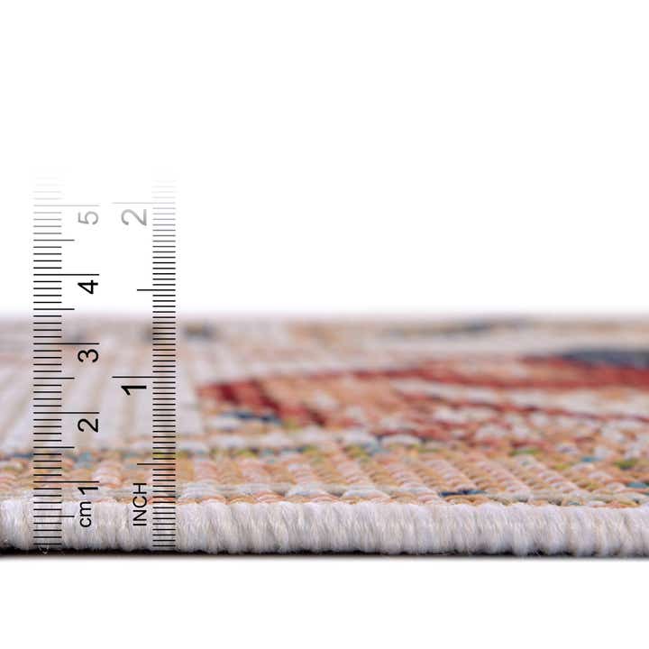 3' 3 x 3' 3 Easy-Clean Baja Indoor / Outdoor Round Rug