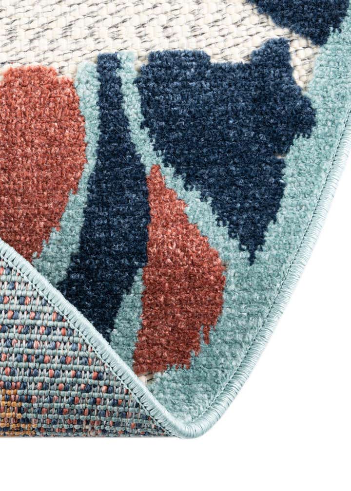 3' 3 x 3' 3 Easy-Clean Belize Indoor / Outdoor Round Rug