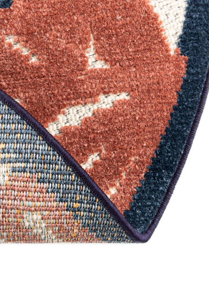 3' 3 x 3' 3 Easy-Clean Belize Indoor / Outdoor Round Rug