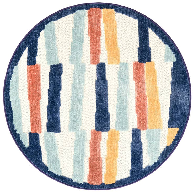 Detail image of 3' 3 x 3' 3 Easy-Clean Belize Indoor / Outdoor Round Rug