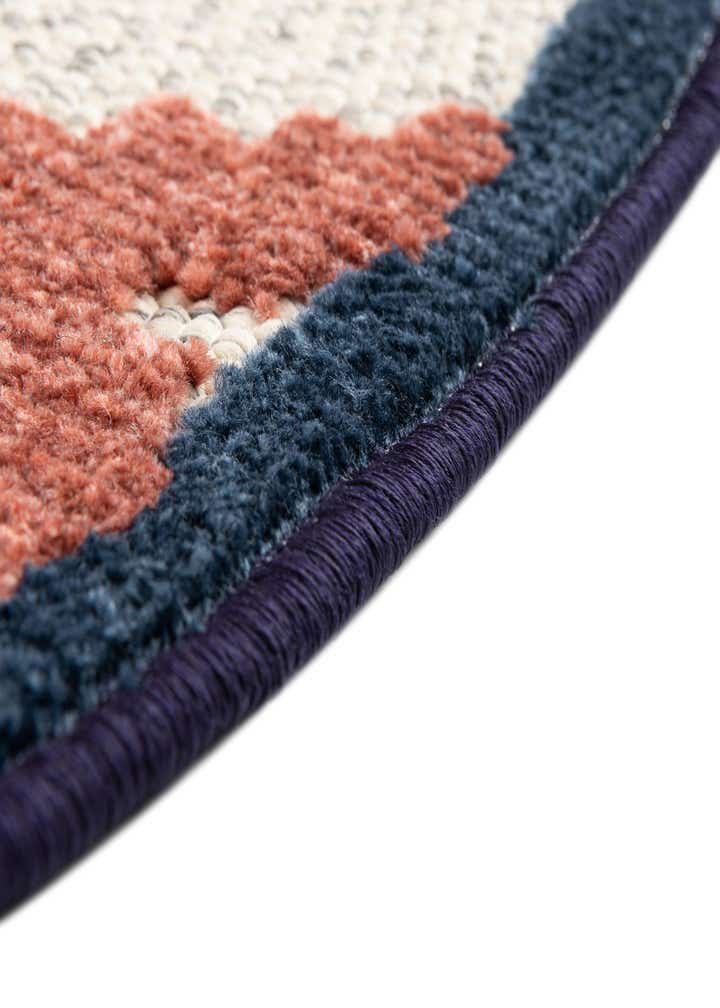 5' 3 x 5' 3 Easy-Clean Belize Indoor / Outdoor Round Rug