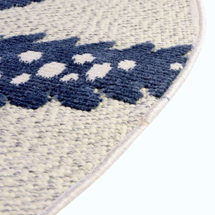 3' 3 x 3' 3 Easy-Clean Belize Indoor / Outdoor Round Rug